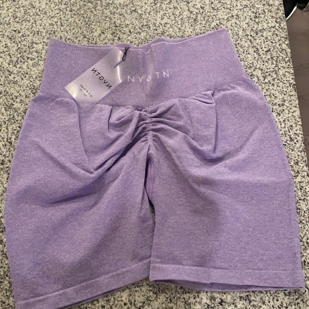 NVGTN scrunch shorts 💓